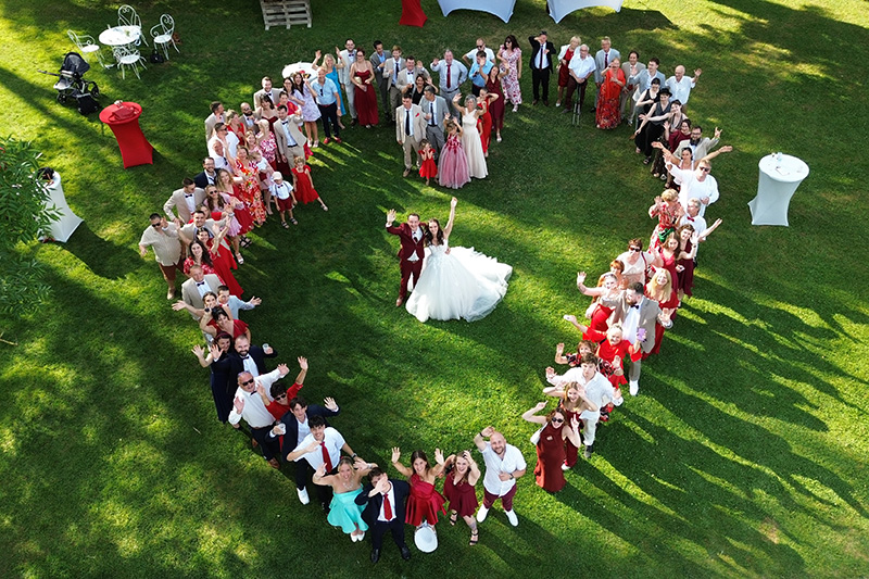 Photo Aérienne de Grand Groupe par Drone
